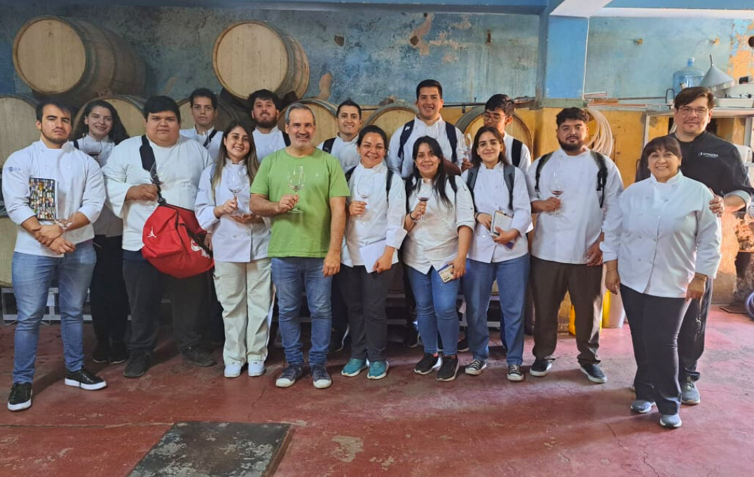 En Catamarca, alumnos del segundo año del curso de Cocinero Profesional visitaron establecimientos elaboradores de alimentos