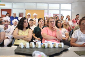 Amplia participación en una clase de elaboración de Sushi realizada por la UTHGRA San Martín