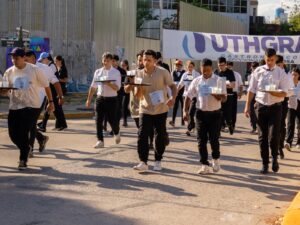Más de 80 personas participaron de la carrera de Mozos y Camareras en Formosa